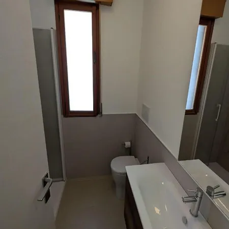 Flat With Magnificent Terrace شقة