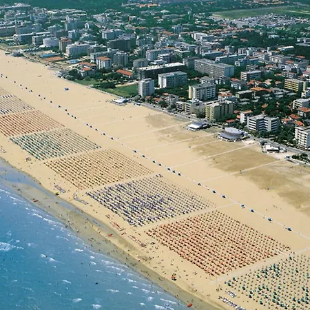 Apartment Flat With Magnificent Terrace Bibione