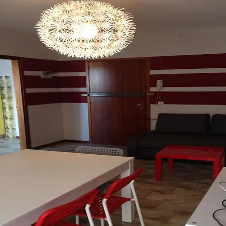 Flat With Magnificent Terrace *